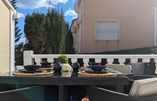 Cheerful 3 Bedroom Townhouse in El Galan EG2 - Foto 1