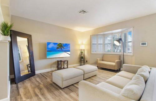 Peaceful retreat with a pool 15 min away beach - Foto 3