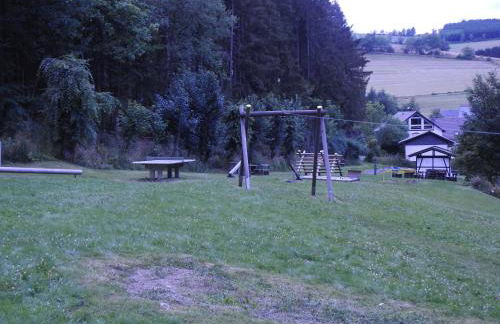 Rusti Deifeld - Foto 27