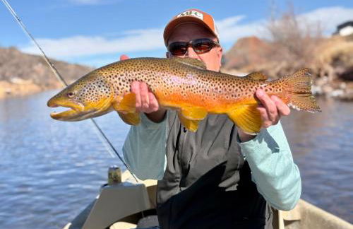 Top Property, Fishermen, Pool Passes, One Minute To The Hot Springs, Location Perfect & Amenity Rich, Pup Friendly, Discover An Exceptional Wyoming Stay, Thermopolis River Walk Home at Hot Springs State Park, 'Where Families and Fisherman Stay' - Foto 19