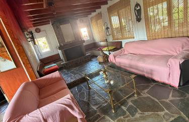 House with lake and water lilies - Foto 15