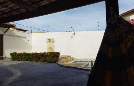 Diversão, churrasco e piscina - Praia de Ipitanga - Foto 14