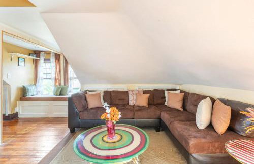 Quaint 3rd Floor Loft - Foto 23