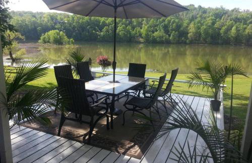 Lakehouse has Spectacular View plus Easy Access! - Foto 6