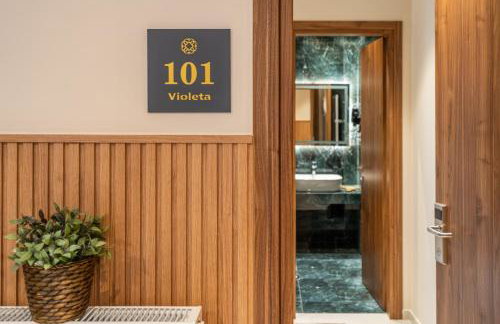 FLOARA DI MUNTE Forest Luxury Suites - Photo 31