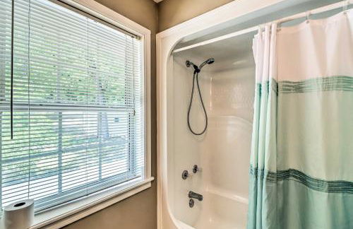 Spacious White Rivers Jewel Fishing Haven! - Foto 16