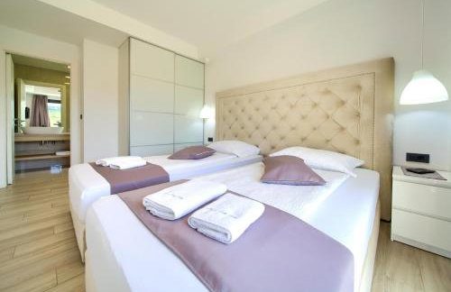 Villa LUMINOSA with outdoor and indoor pool and sauna - Foto 10