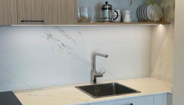 Apartamento R14 en Miño con 2 dormitorios, salón-cocina, 1 baño y zona de lavandería, situado cerca de las playas - Foto 4