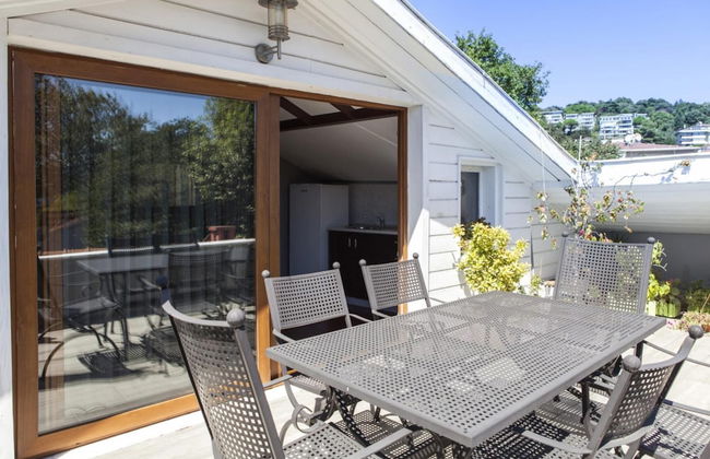 Charming Flat With a Lovely Terrace in Yenikoy - Foto 2