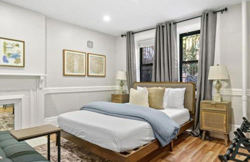 Newly Renovated 2BR w Rare Private Backyard and BBQ - Foto 10