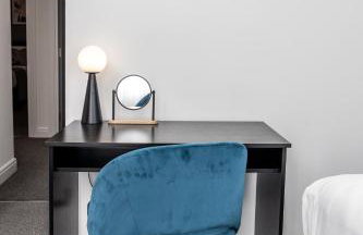 Cosy 4-Bedroom Apartment next to Borough - Foto 8