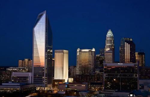 Charlotte tiny Home getaway 5 min to lake Wylie - Foto 12