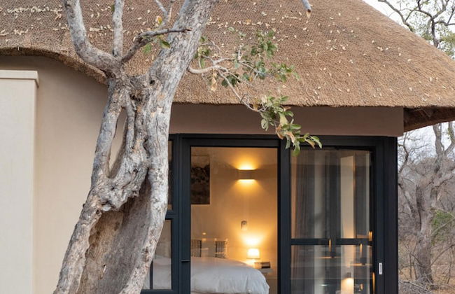 Villa Appelblaar Luxury 4 Bedroom Villa Home in the South African Bush - Photo 21