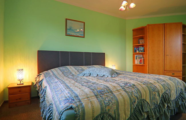 Cozy Apartment in Boltenhagen near Sea Beach - Photo 8