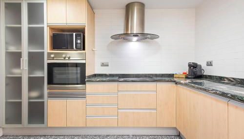 Cómodo y luminoso apto cerca de Playas y Valencia - Foto 3, stove, dishwasher