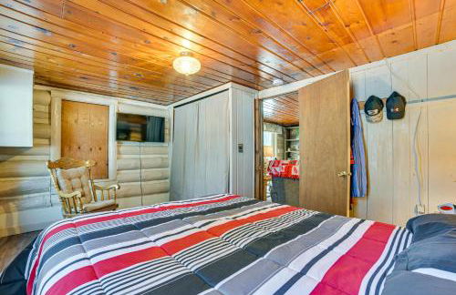 Rifle Lake Cabin! Michigan Outdoor Adventure Pad - Foto 13