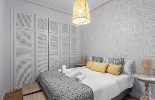 4 bedrooms 2 bathrooms furnished - Salamanca - refurbished - MintyStay - Photo 16