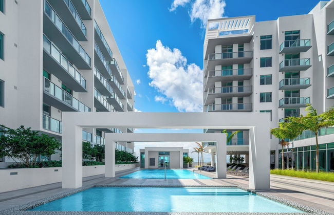 Spacious 2-Bedroom Apartment - Photo 20