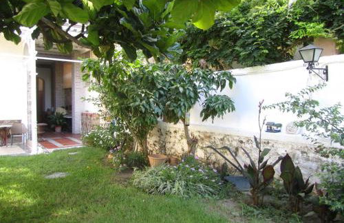 Villa Amalia Suites Malaga - Photo 50