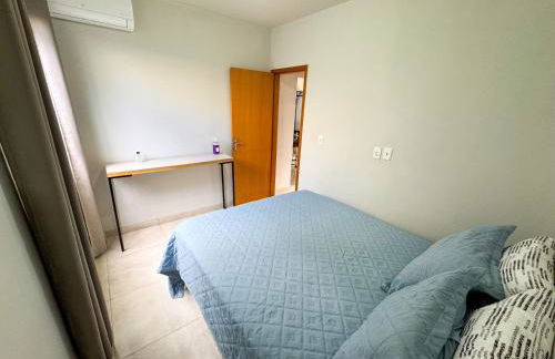 Casa Para Até 5 Hospedes Próximo UNITRI, Uberlândia Shopping e Palácio de Cristal - Foto 3