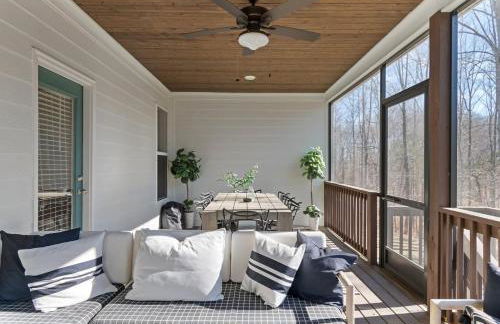 Cottage with 3 King Beds, 3 min to Marina, Fire Pit - Foto 42