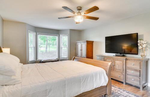 Private Yard and Deck High Point Home Base! - Foto 13