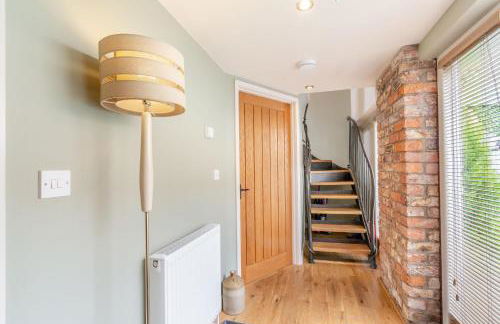 Upstairs Downstairs Cottage - Foto 18