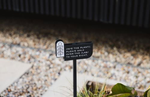 Just Like Home - Casal no Campo - Foto 49