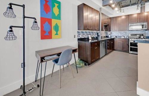 3 BR 2 BA Downtown Loft water view - Foto 5