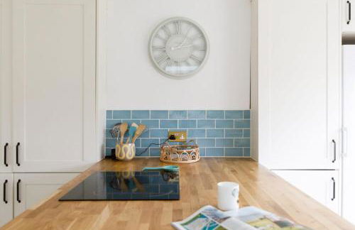 Newly Renovated Cottage 150m From Waterfront - Foto 20