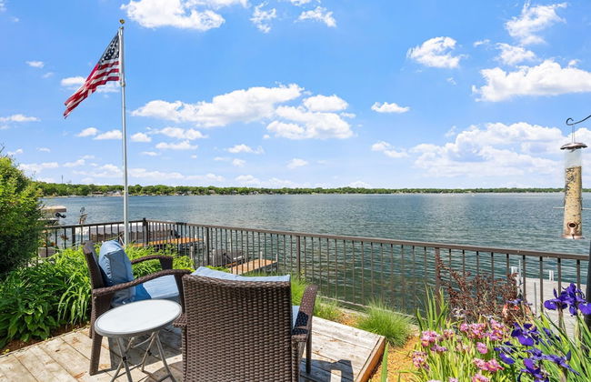 The Giraffe House - Photo 53