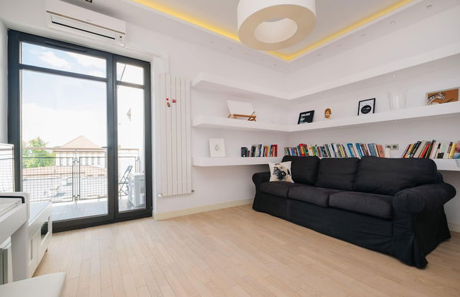 Modern Apartment Across the Ponds - Foto 19