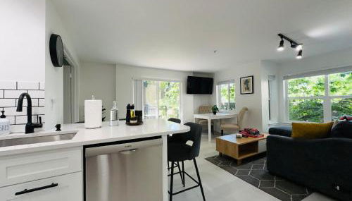 Modern 2Br-2Ba Belltown Condo with Free Garage Parking - Foto 3