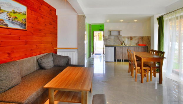 Holiday Home With Garden, Close to the Beach - Foto 5, Sala de estar