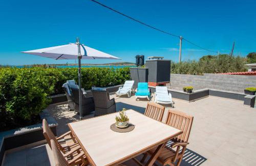 MY DALMATIA - Beach house Festini with private jacuzzi & sea view - Foto 13