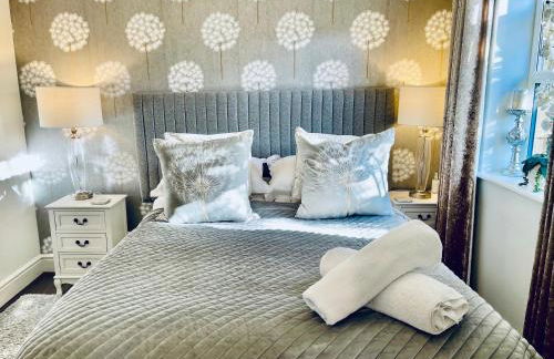 Cotswold Chic Retreats "Jacinabox" Central Chipping Campden-Parking-Garden - Photo 14