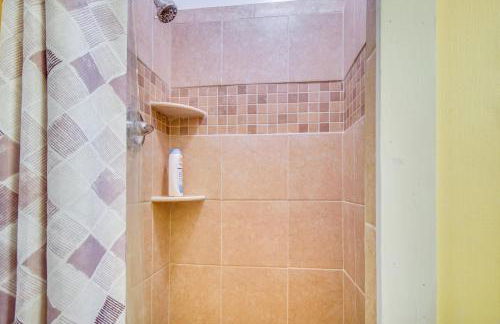 Swim Dock and Views Lakefront Afton Vacation Rental - Foto 19