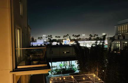 Stylish Venice Escape Near the Marina & Beachfront - Foto 17