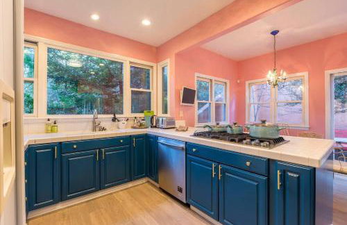 @ Marbella Lane Tuscan Villa with Hot Tub - Photo 32