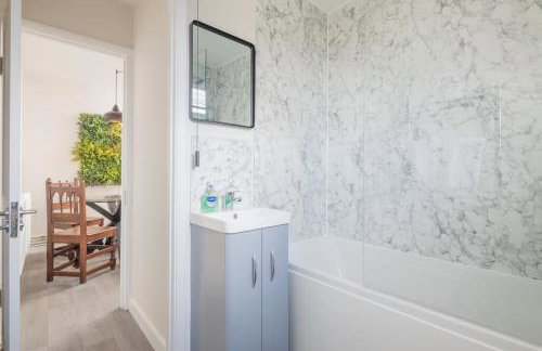 Beautiful 2Bed cottage nr City - Foto 20