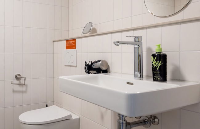 Limehome Eindhoven Gashouder - Photo 33