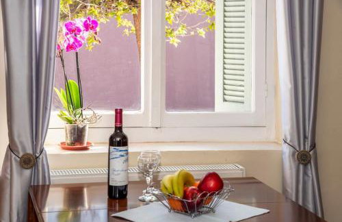 An Amazing Earthly House in Sofades - Foto 1