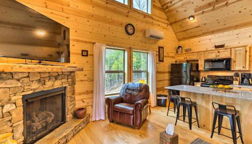Cozy Mtn Cabin Spacious Deck and Forest Views! - Foto 5