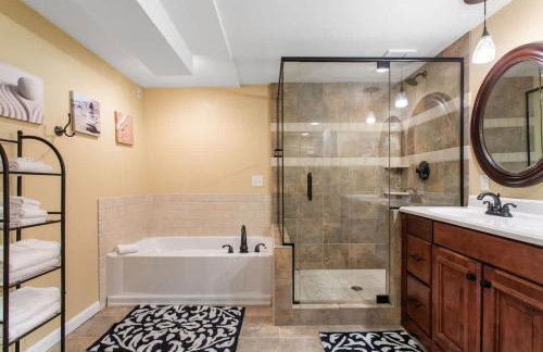 Woodcliff Cottage with Heated Private Pool-Family Friendly - Foto 17