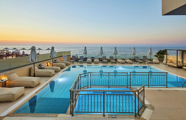 Mila Sissi Bay Hotel - Photo 1