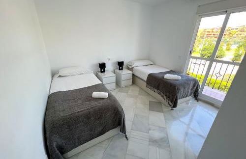 Luxury three bedroom apartment at Estepona - Photo 24