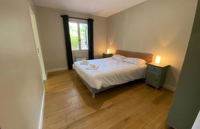 Luxury Villa With Covered Terrace in Chalais - Foto 5