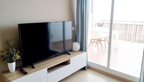 Adosado con fantásticas vistas al mar y piscina. - Foto 2