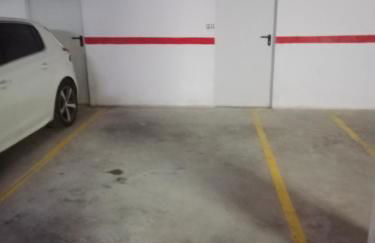 Piso con piscina y parking - Photo 16