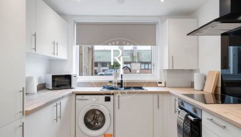 The Den at the Harbour - Photo 5